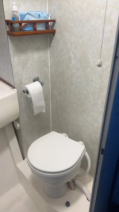1989 Colvic Suncruiser 35 — Heads, sea toilet