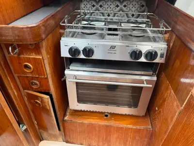 Cooker